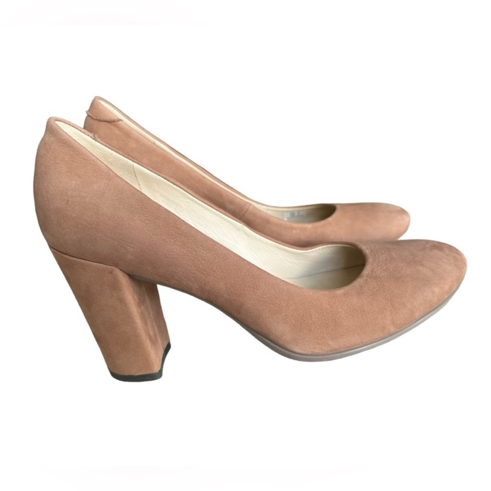 Ecco Round Toe Suede Nude Block Heeled Suede Elegant Pumps - Picture 2 of 8